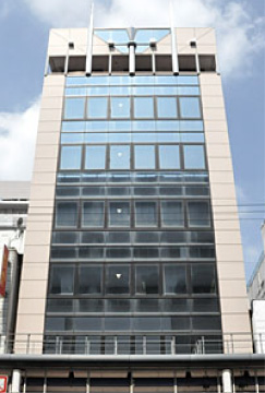 大阪 マルキン家具の外観
