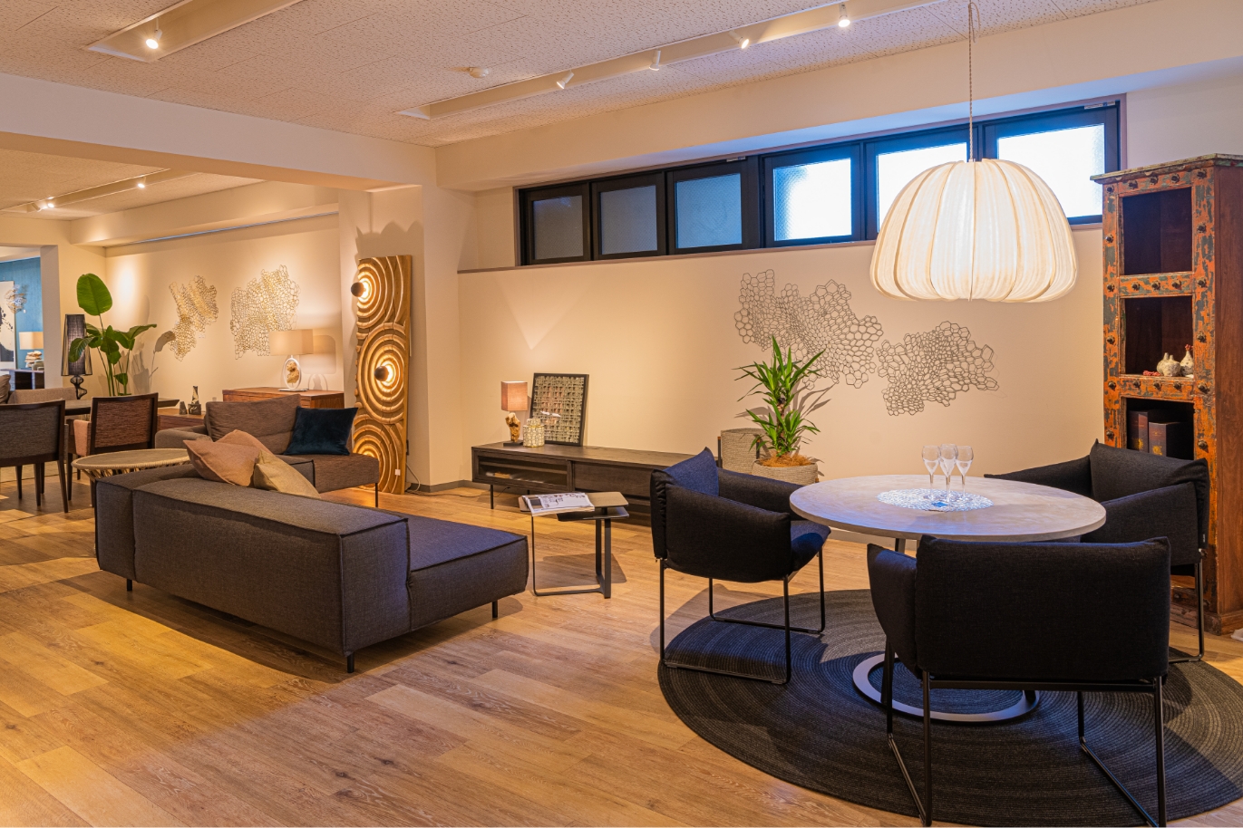 シンプルモダン&アルゴリズム大阪